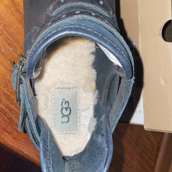 Ugg Patsy Ankle Boot - Picture 4 of 4